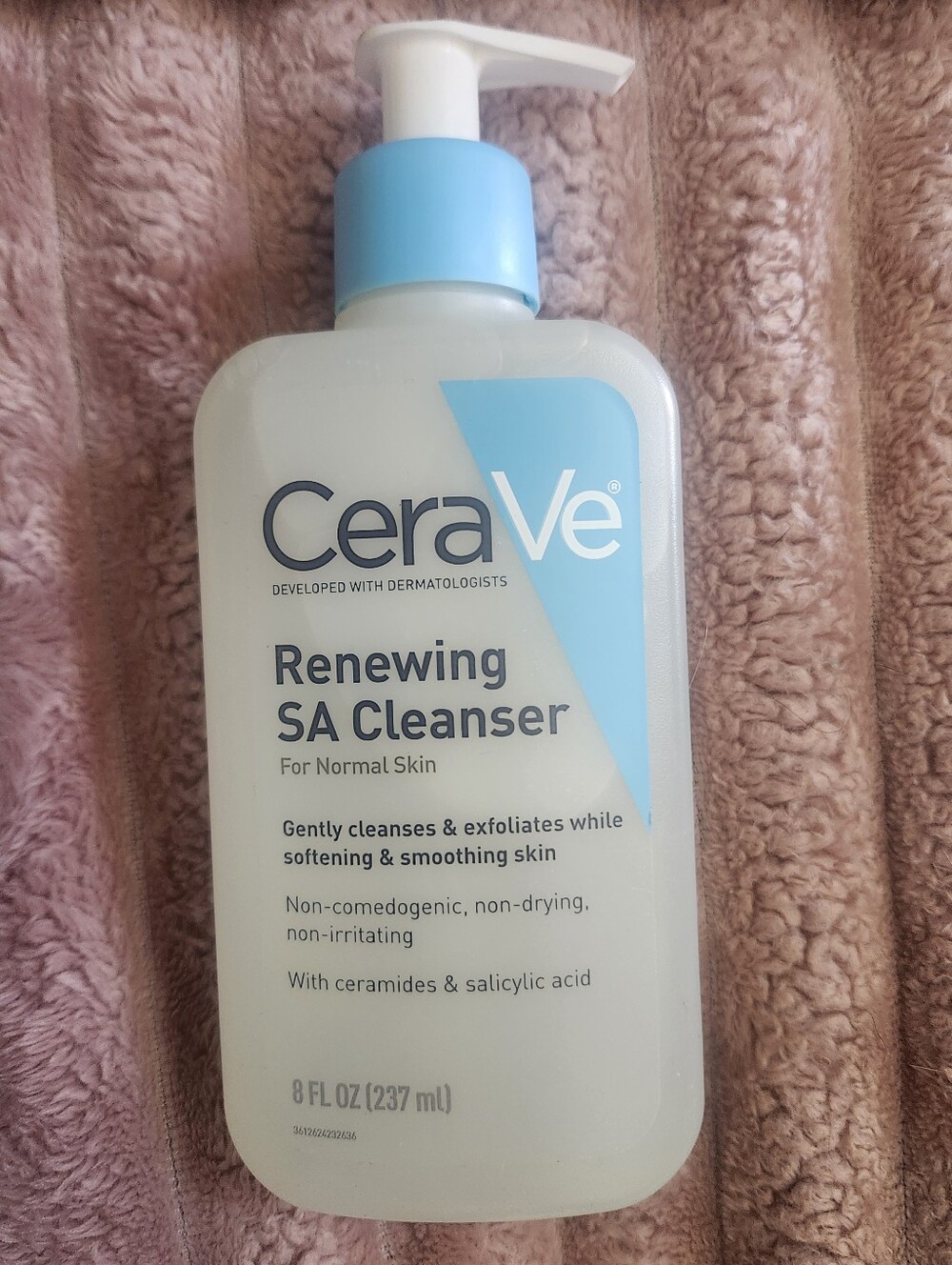 CeraVe Renewing SA Cleanser 8oz. UNOPEN